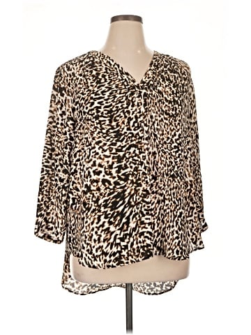 a.n.a. A New Approach 3/4 Sleeve Blouse (view 1)