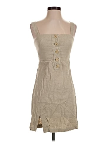 Urban Outfitters Casual Dress (view 1)
