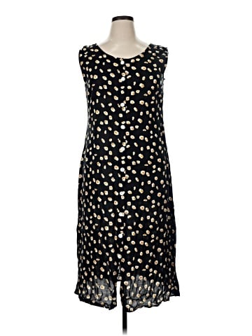 CW Classics Casual Dress (view 1)