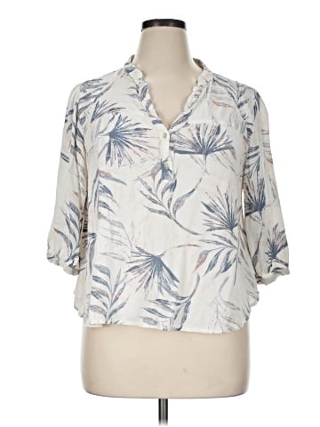 O'Neill Short Sleeve Blouse (view 1)
