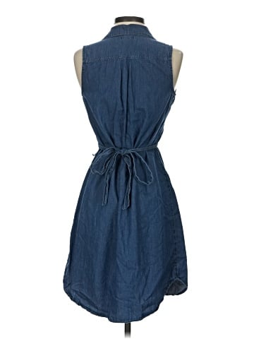 Old Navy Casual Dress (view 2)