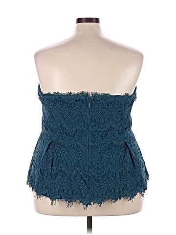 City Chic Sleeveless Blouse (view 2)