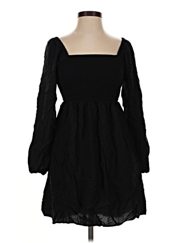 Old Navy Casual Dress (view 1)
