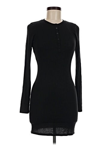 Victoria's Secret Long Sleeve T-Shirt (view 1)