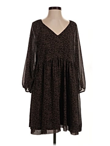 Madewell Crinkle Georgette V-Neck Babydoll Dress in Brushed Texture (view 1)