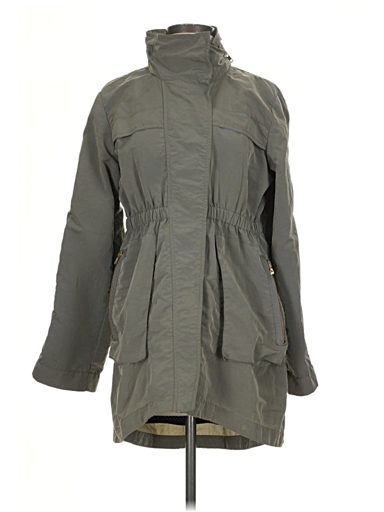Pre-owned Alfani Raincoat In Green