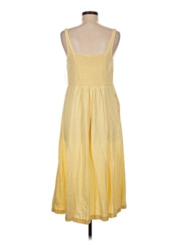 Old Navy Casual Dress (view 2)