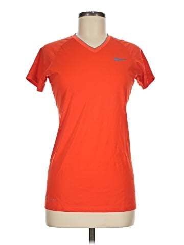 Nike Short Sleeve Top (view 1)