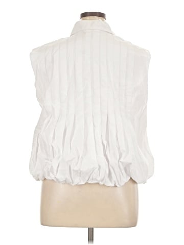 Maeve Sleeveless Button-Down Shirt (view 2)
