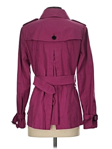 Burberry Trenchcoat (view 2)