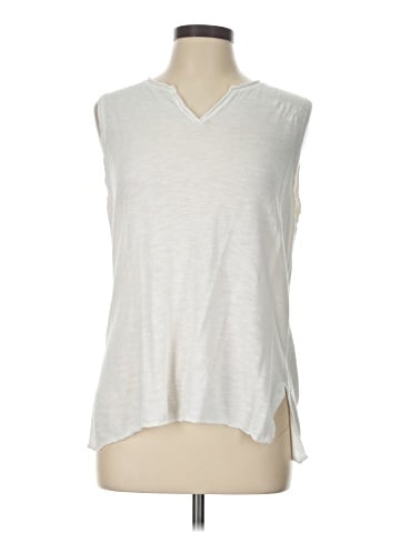 Peck & Peck Sleeveless T-Shirt (view 1)
