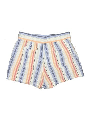 Gap Shorts (view 2)