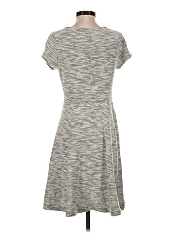 Old Navy Casual Dress (view 2)
