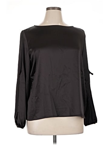 Black Label by Chico's 3/4 Sleeve T-Shirt (view 1)