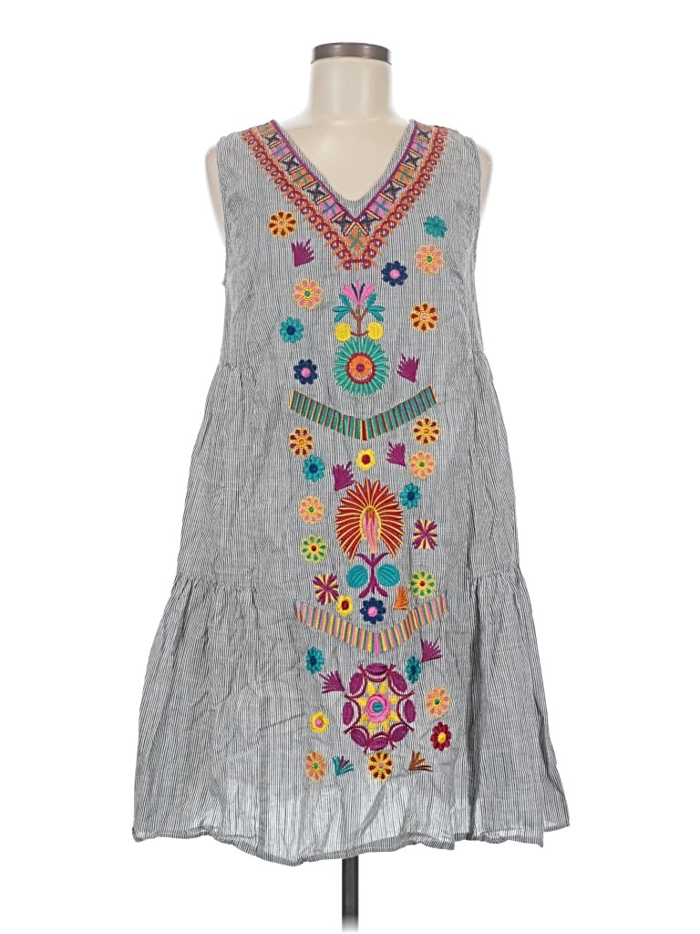 Pre-owned See And Be Seen Casual Dress In Gray