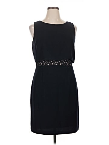 Ivanka Trump Cocktail Dress (view 1)