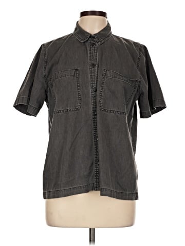 Madewell Denim Short-Sleeve Button-Up Shirt in Lunar Wash (view 1)