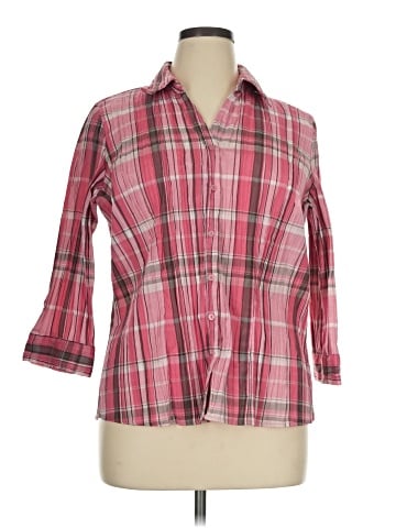 Croft & Barrow 3/4 Sleeve Button-Down Shirt (view 1)