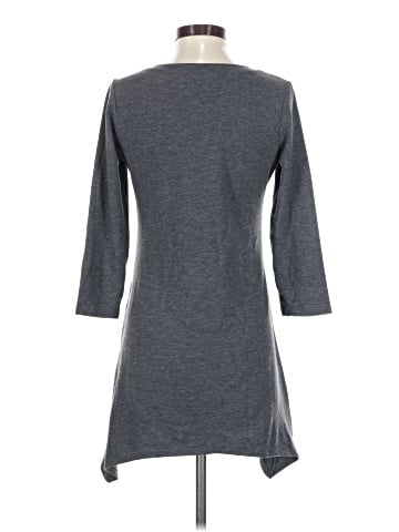 LOGO by Lori Goldstein 3/4 Sleeve Top (view 2)