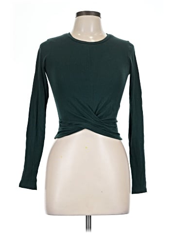 Trafaluc by Zara Long Sleeve T-Shirt (view 1)