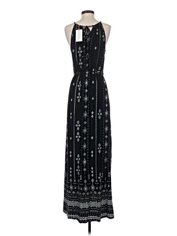 Skies Are Blue Casual Dress (view 2)