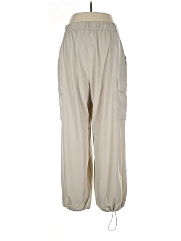 Gap Fit Cargo Pants (view 2)