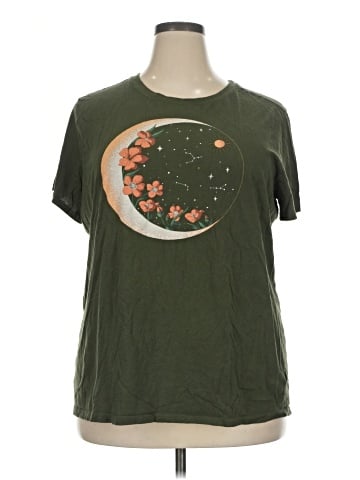 Torrid Short Sleeve T-Shirt (view 1)