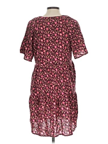 Old Navy Casual Dress (view 2)