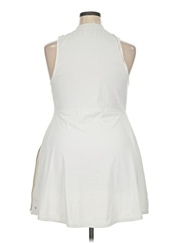 Active by Old Navy Casual Dress (view 2)