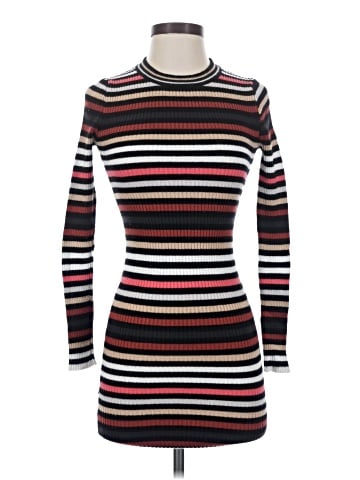Forever 21 Casual Dress (view 1)