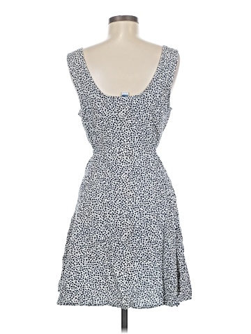 Old Navy Casual Dress (view 2)