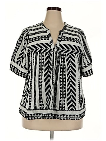 Old Navy Short Sleeve Polo (view 1)