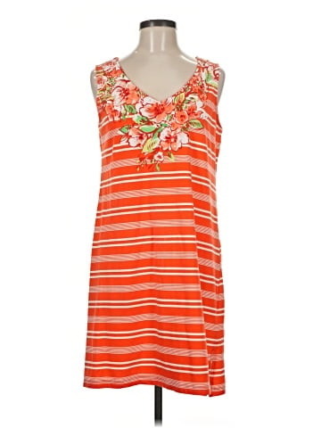 Hearts of Palm Woman Casual Dress (view 1)