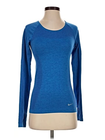 Nike Long Sleeve T-Shirt (view 1)