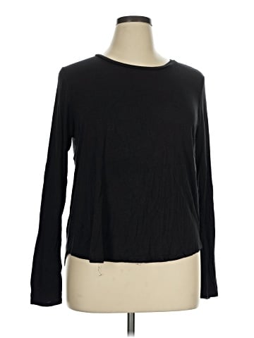Aeropostale Long Sleeve T-Shirt (view 1)