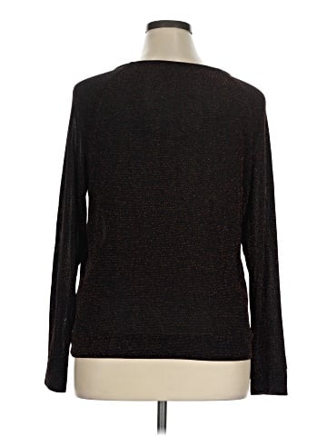 Jennifer Lopez Long Sleeve T-Shirt (view 2)