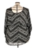 Maurices 100% Polyester Chevron-herringbone Gray Long Sleeve Blouse Size 24 (3) - photo 2
