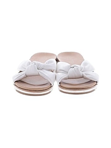 CATHERINE Catherine Malandrino Sandals (view 2)
