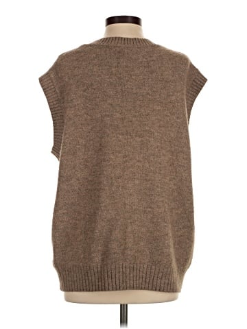 Line & Dot Sweater Vest (view 2)