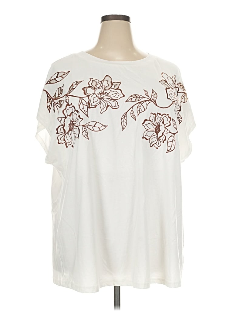Pre-owned Bloomchic Short Sleeve T-shirt In Ivory