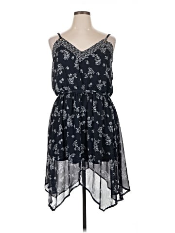 Xhilaration Casual Dress (view 1)