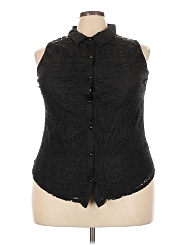 SJS Sleeveless Button-Down Shirt (view 1)