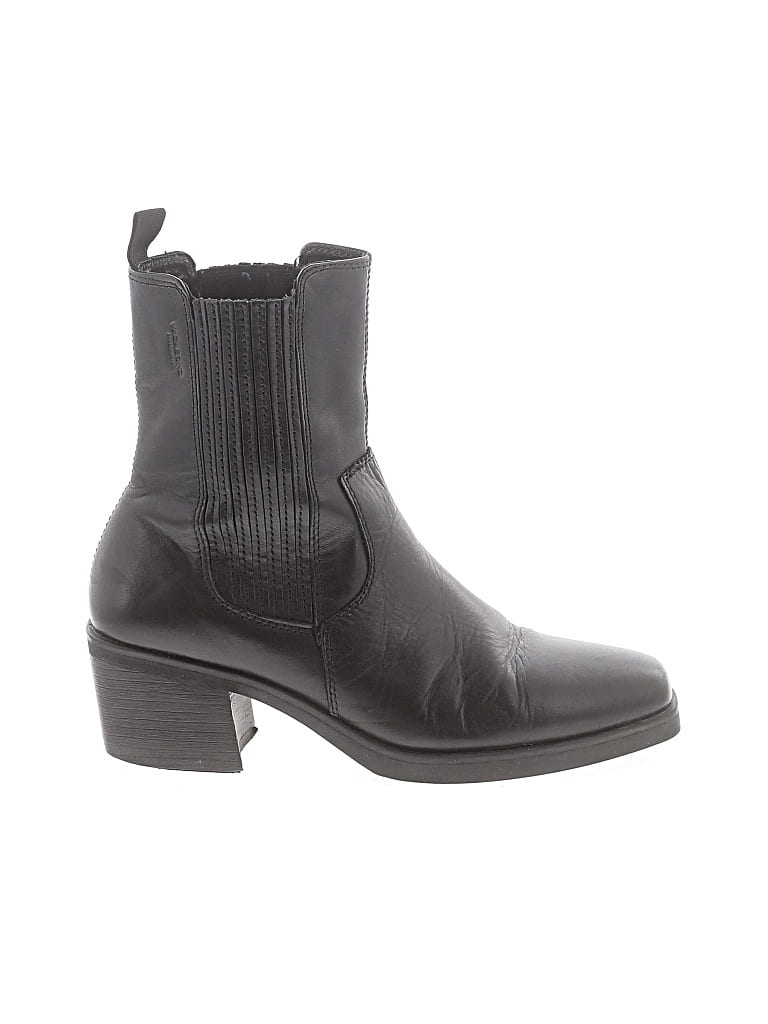 Pre-owned Vagabond Ankle Boots In Black