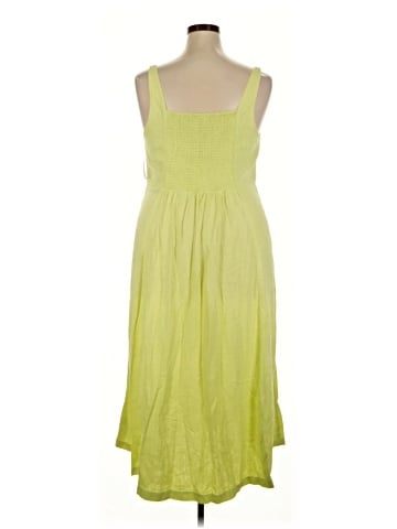 Old Navy Casual Dress (view 2)