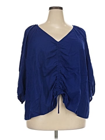 Ava & Viv 3/4 Sleeve Blouse (view 1)