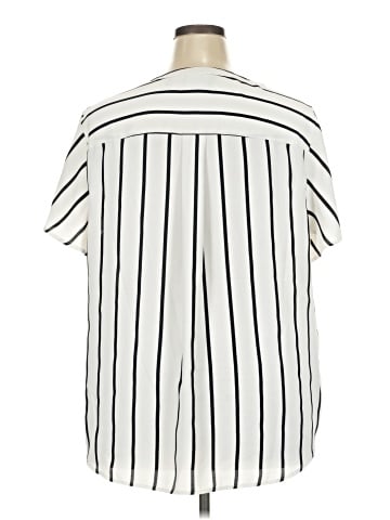 Torrid Short Sleeve Blouse (view 2)