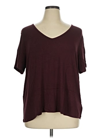 Old Navy Short Sleeve T-Shirt (view 1)