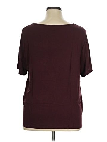 Old Navy Short Sleeve T-Shirt (view 2)