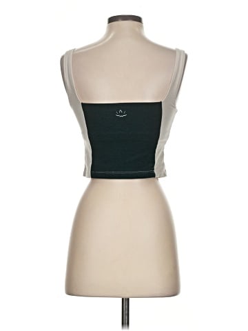 Beyond Yoga Tank Top (view 2)