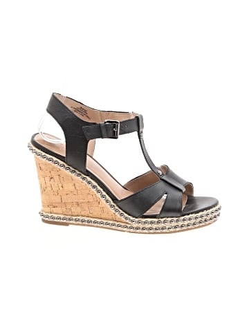 Crown Vintage Wedges (view 1)